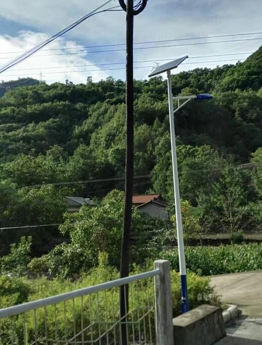 華可農村led太陽(yáng)能路燈 華可農村led太陽(yáng)能路燈