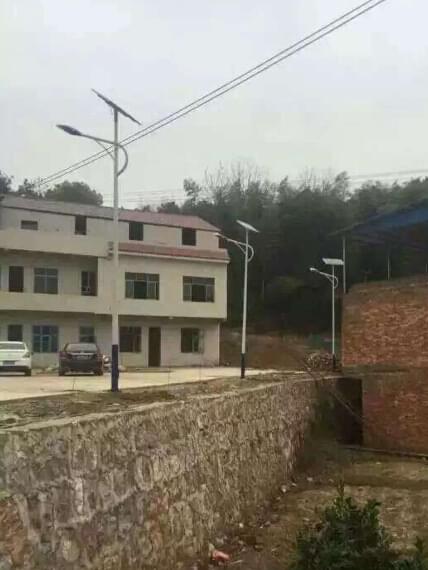 華可農村太陽(yáng)能路燈