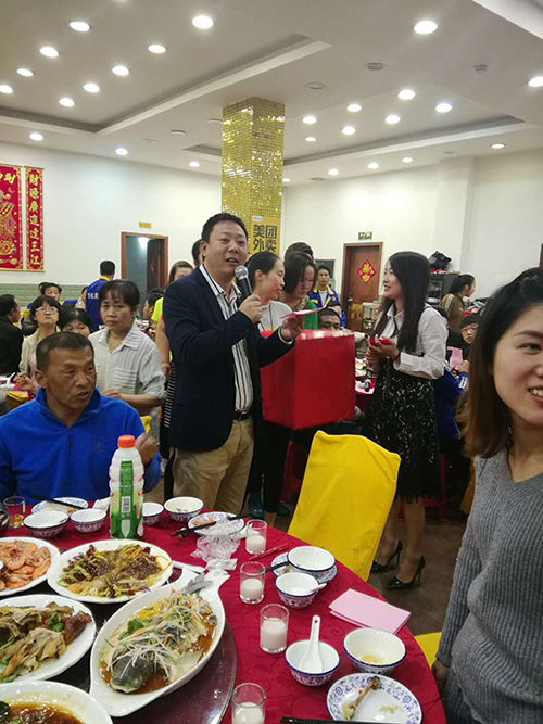 華可路燈羅總講話(huà) 華可路燈羅總講話(huà)