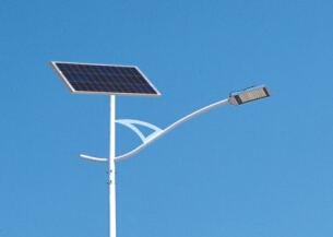 太陽(yáng)能路燈質(zhì)量應怎樣辨認，華可告訴你