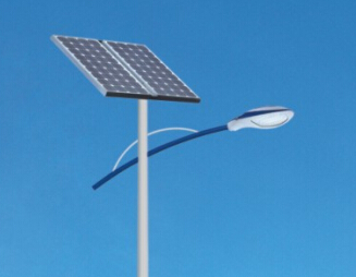 led太陽(yáng)能路燈照明時(shí)間、抗雨天數是怎么控制的？