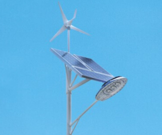 華可：風(fēng)光互補LED路燈照明怎么樣？