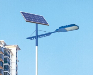 華可：農村太陽(yáng)能路燈安裝要注意哪些情況？