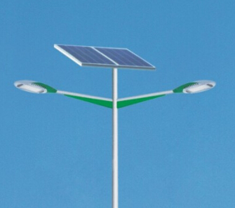 華可：2016年火爆的鋰電池led太陽(yáng)能路燈怎么樣？