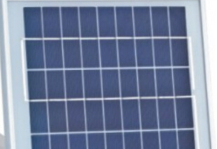 太陽(yáng)能光伏廠(chǎng)家：如何清理自家屋頂太陽(yáng)能發(fā)電系統？