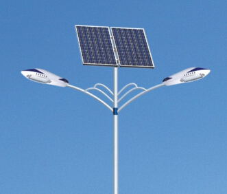 華可告訴您如何購買(mǎi)合適、效率高的太陽(yáng)能路燈