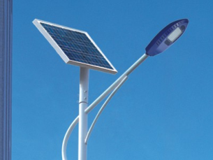 淺析:led太陽(yáng)能路燈的質(zhì)量為什么總是會(huì )被質(zhì)疑呢？