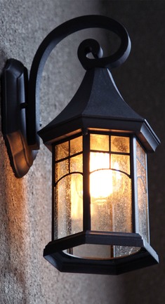 太陽(yáng)能壁掛式庭院燈的優(yōu)點(diǎn)有三節三控？