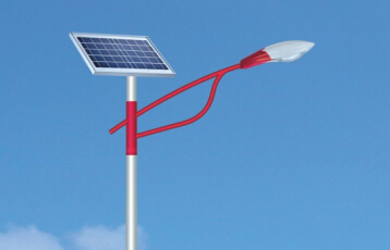 為什么農村太陽(yáng)能路燈成為路燈界熱議的焦點(diǎn)？