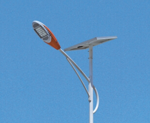 太陽(yáng)能路燈廠(chǎng)家該如何配置控制器才能實(shí)現良好的道路照明呢？