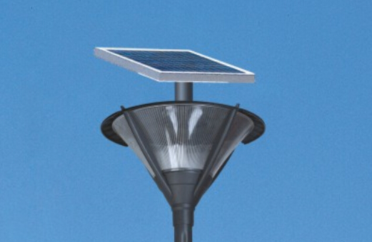 華可路燈為大家講述一下小區太陽(yáng)能庭院燈和廣場(chǎng)太陽(yáng)能庭院燈的不同之處在哪里？