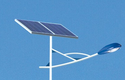 控制器的好壞直接影響到太陽(yáng)能路燈系統的組件壽命以及整個(gè)系統的采購成本。