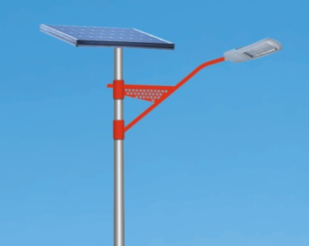 為什么農村太陽(yáng)能路燈使用壽命優(yōu)勝普通照明系統？