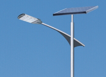 太陽(yáng)能路燈實(shí)現了光明與環(huán)境的和諧統一