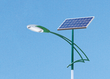 太陽(yáng)能路燈電池板的安裝角度是什么？